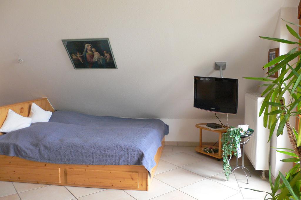 Urseetalblick Apartamento Lenzkirch Exterior foto