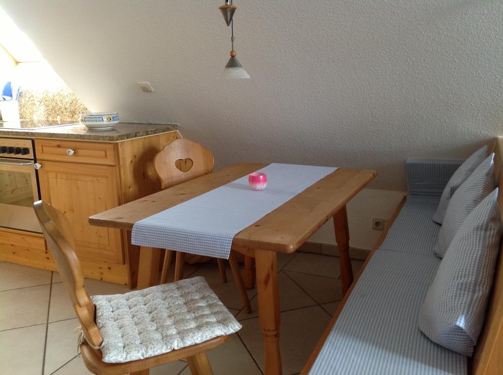 Urseetalblick Apartamento Lenzkirch Exterior foto